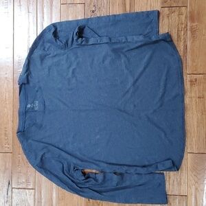 Mai we care adaptive long sleeve top